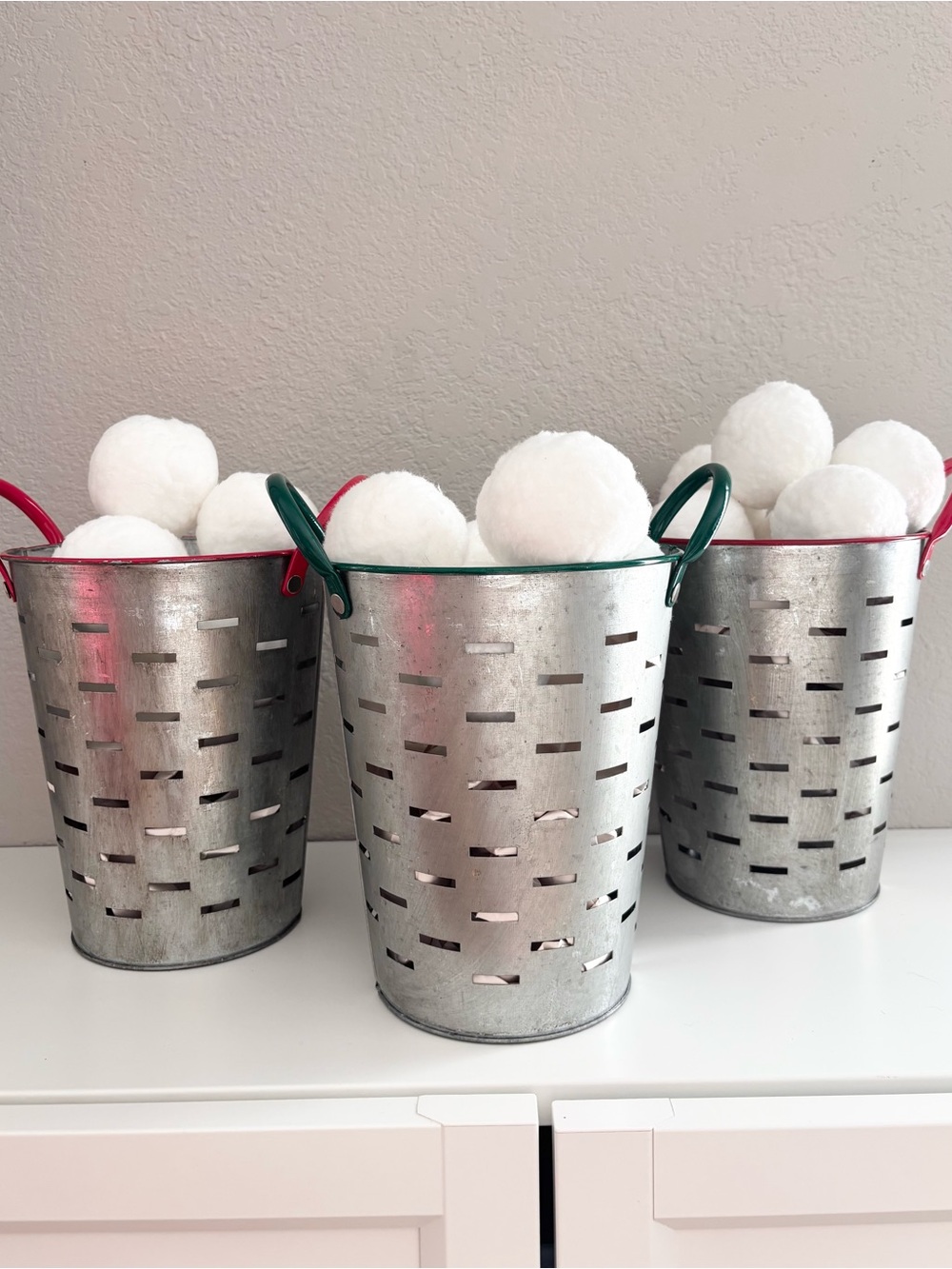 TARGET (3) Snowballs & Tall Metal Buckets